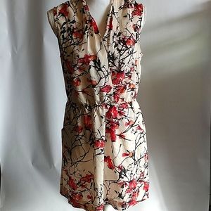 Floral sleeveless Kensie dress